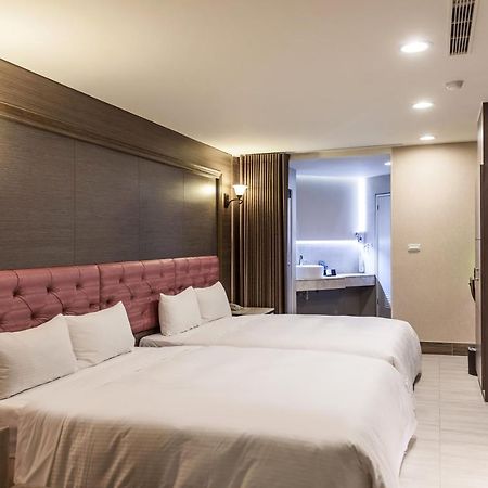 Maple Hotel Second Branch Tainan Luaran gambar